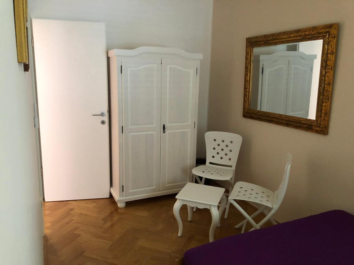 Apartment Betty Malinska Luaran gambar