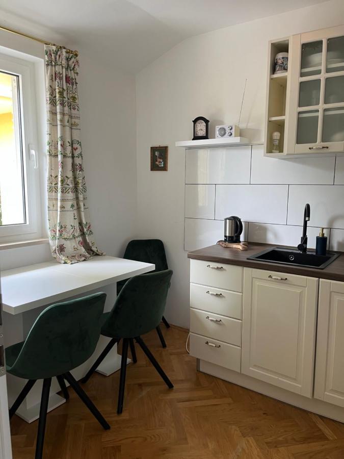 Apartment Betty Malinska Luaran gambar