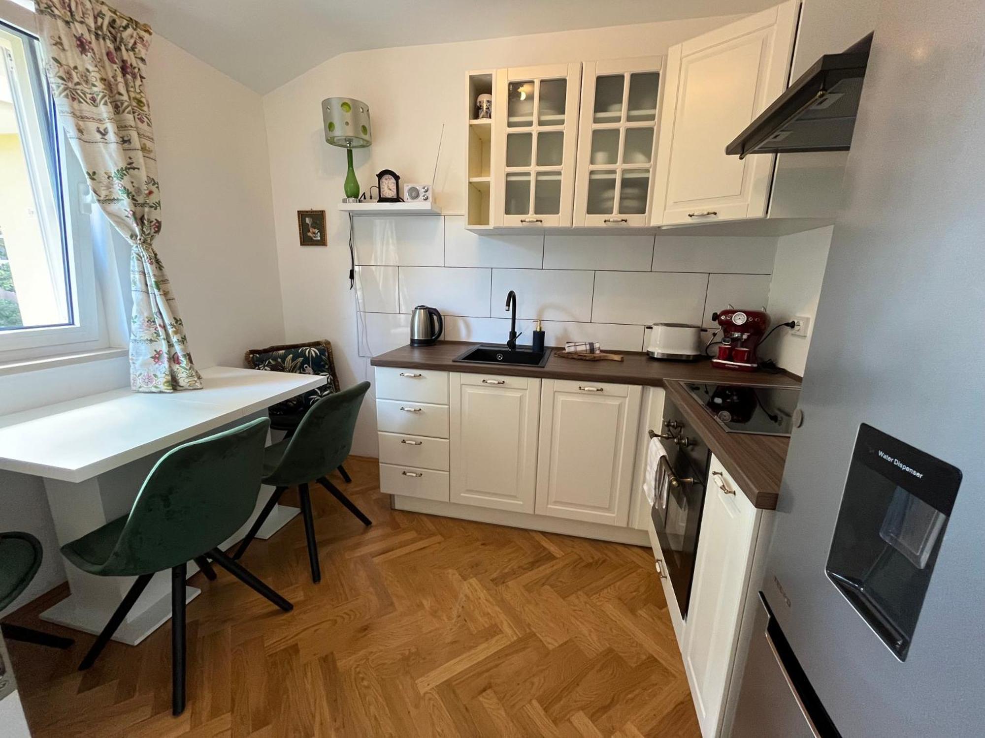 Apartment Betty Malinska Luaran gambar